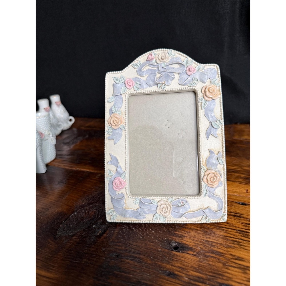 Vintage Flower and Ribbon Ceramic Frame